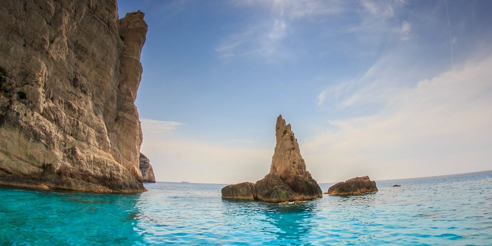 Fidelity Travel Book Now