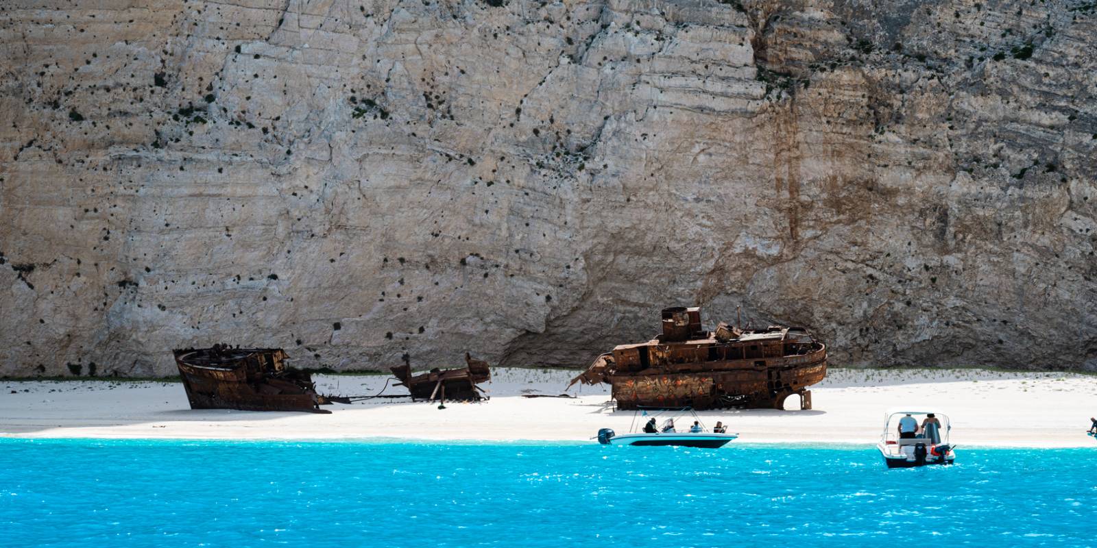 Fidelity Travel Book Now