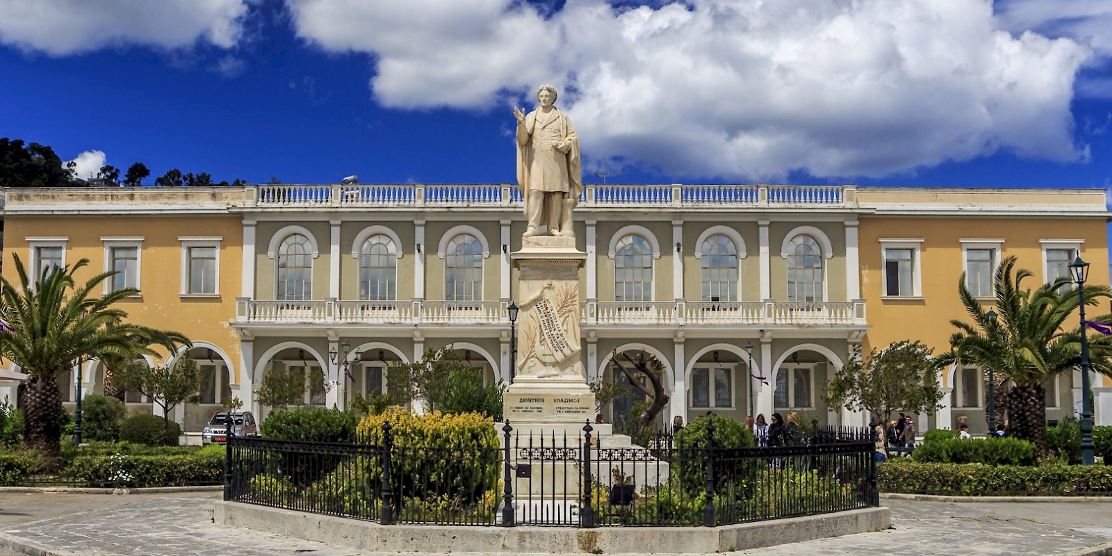 Fidelity Travel Book Now