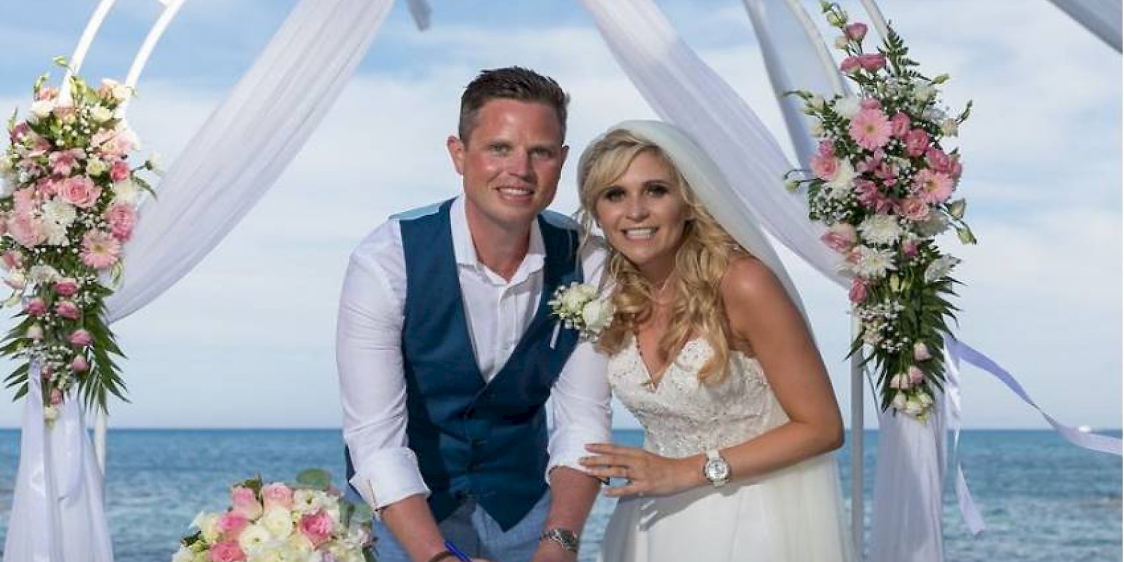 Fidelity Travel Book Now